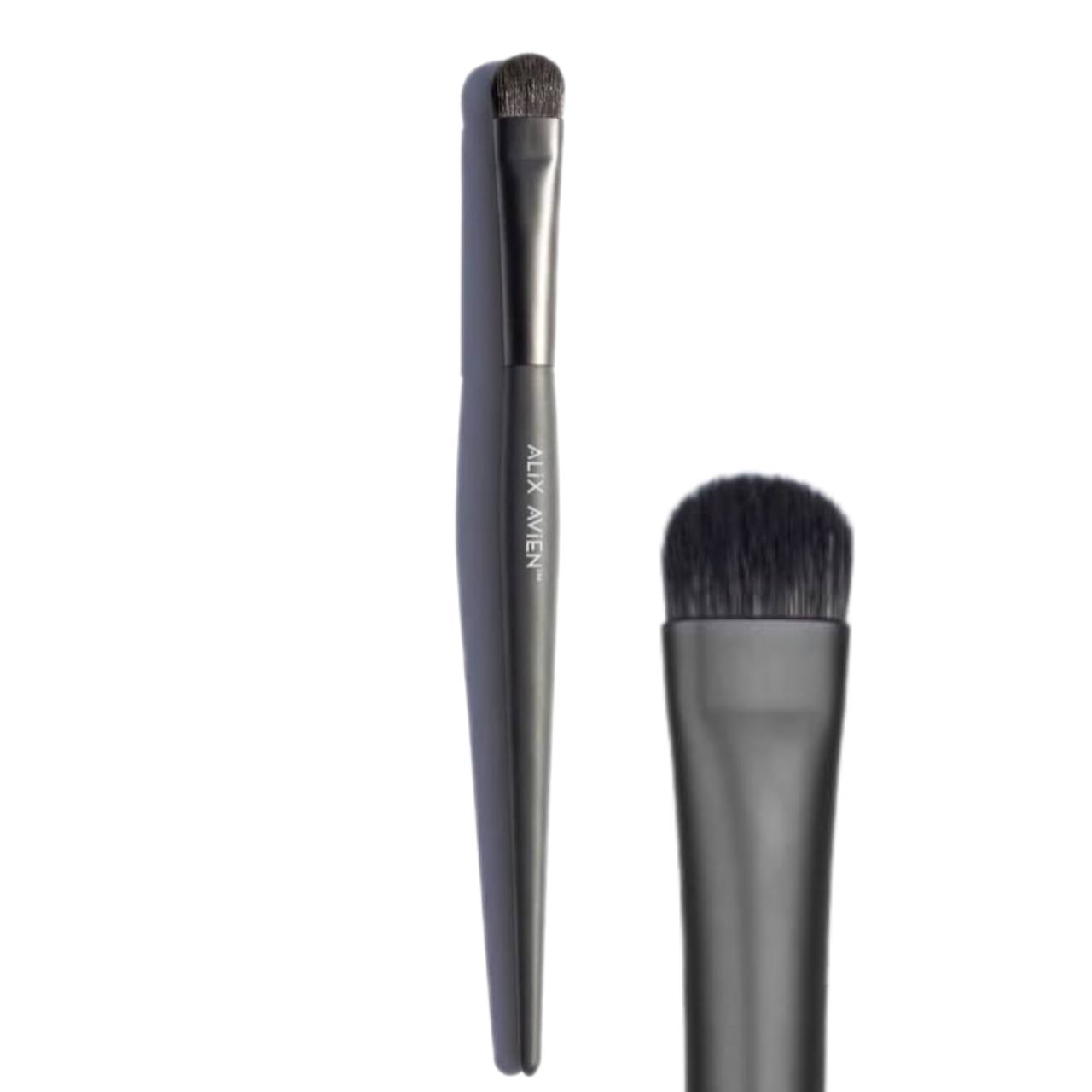 EYESHADOW BRUSH
