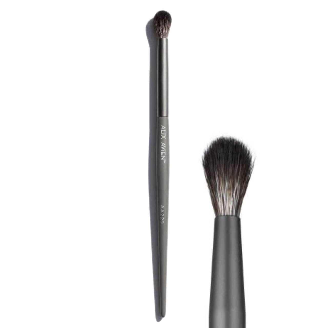 SMALL BLENDING BRUSH