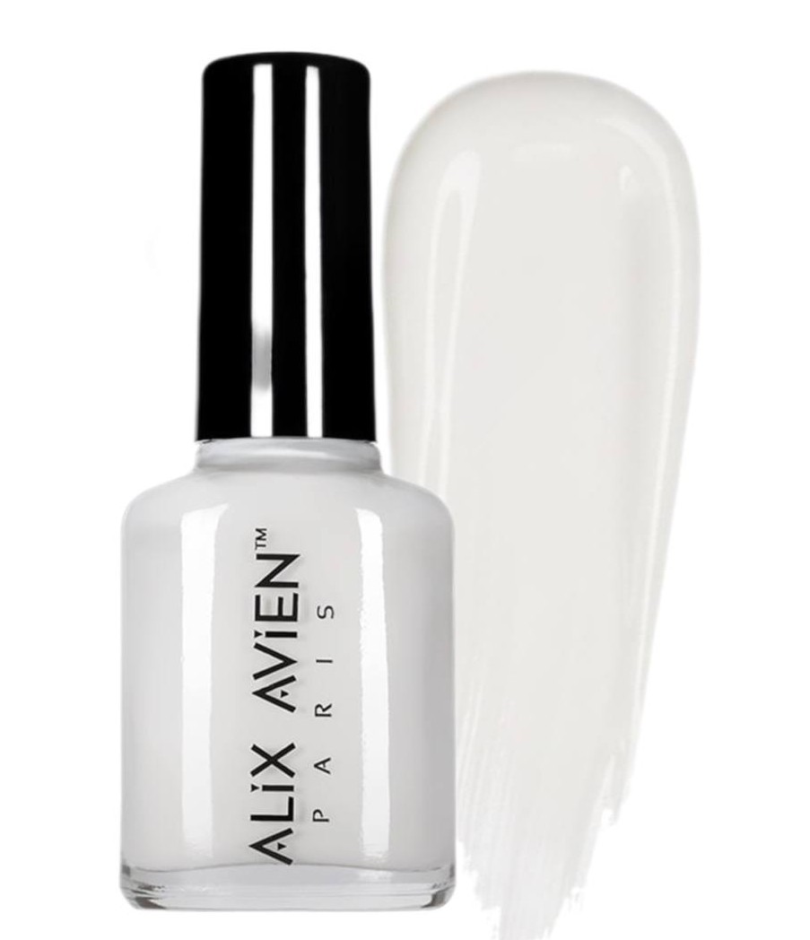 NAIL POLISH 02